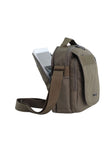 BANDOLERA POLYESTER Downtown 22W x 12D x 27H CM Fit 10" IPad tablet 7LT Discovery DSV-D00914.11