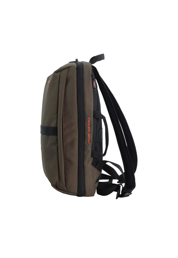 MOCHILA POLYESTER  Geyser 31W x 17D x 45H CM  1 FRONT ZIP POCKET  Discovery DSV-D01205.11