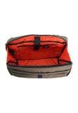 MOCHILA POLYESTER  Geyser 31W x 17D x 45H CM  1 FRONT ZIP POCKET  Discovery DSV-D01205.11