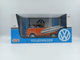 Auto Escala Volkswagen Pickup W/Surfboard - Orange - 1:24 Motor Max - 79560