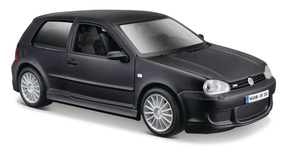 Auto Volkswagen Golf R32 1:24 MAISTO MTO-31290