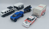 Auto 1993 Ford SVT Cobra/Car Trailer 1:64 MAISTO MTO-11368