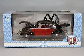 AUTO 1952 VW BEETLE DELUXE MODEL 1:24 M2 40300-92A