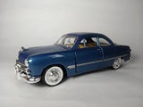 Auto Ford Coupe 1949 Dark Burgundy 1:24 Motormax