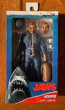 Figura Jaws Matt Hooper Llega de amistad 8" Prenda de Tela NECA NC-03344
