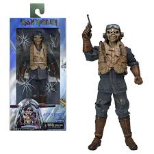 Figura Iron Maiden 8" 18CM High Eddie Prenda Textil Neca NC-14959 Caja x 8