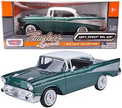 Auto Chevy Bel Air 1957 Metallic Green 1:24 Motormax