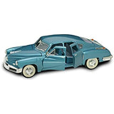 AUTO 1:18 1948 TUCKER TORPEDO AZUL METALICO ROAD LUCKY DIECAST LD- 92268