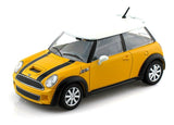 Auto 1:24 MINI COOPER S BGO-18-22124