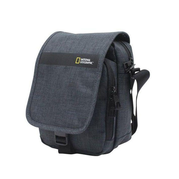 BOLSO STREAM POLYESTER CON TAPA  NATIONAL GEOGRAPHIC  NG- N13113.89