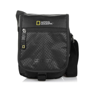BOLSO TRAIL POLYESTER CON TAPA NEGRO NATIONAL GEOGRAPHIC  NG- N13404.06