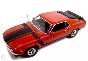 Auto FORD MUSTANG BOSS 302 1:18  1970 Navy WL-18002W-49 2 x 11000